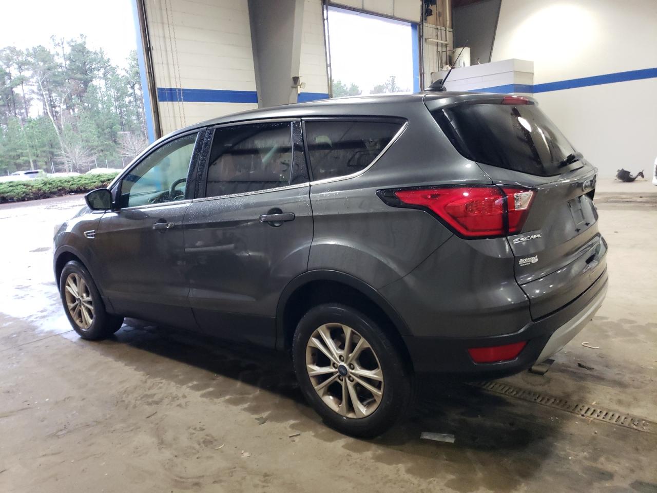 Lot #3028597930 2019 FORD ESCAPE SE