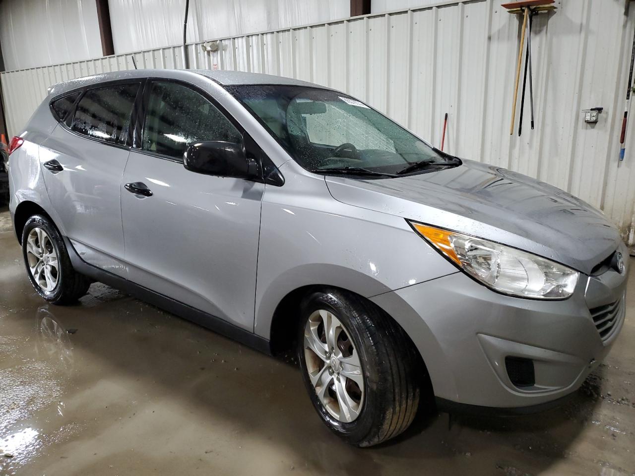 Lot #3050624132 2012 HYUNDAI TUCSON GL