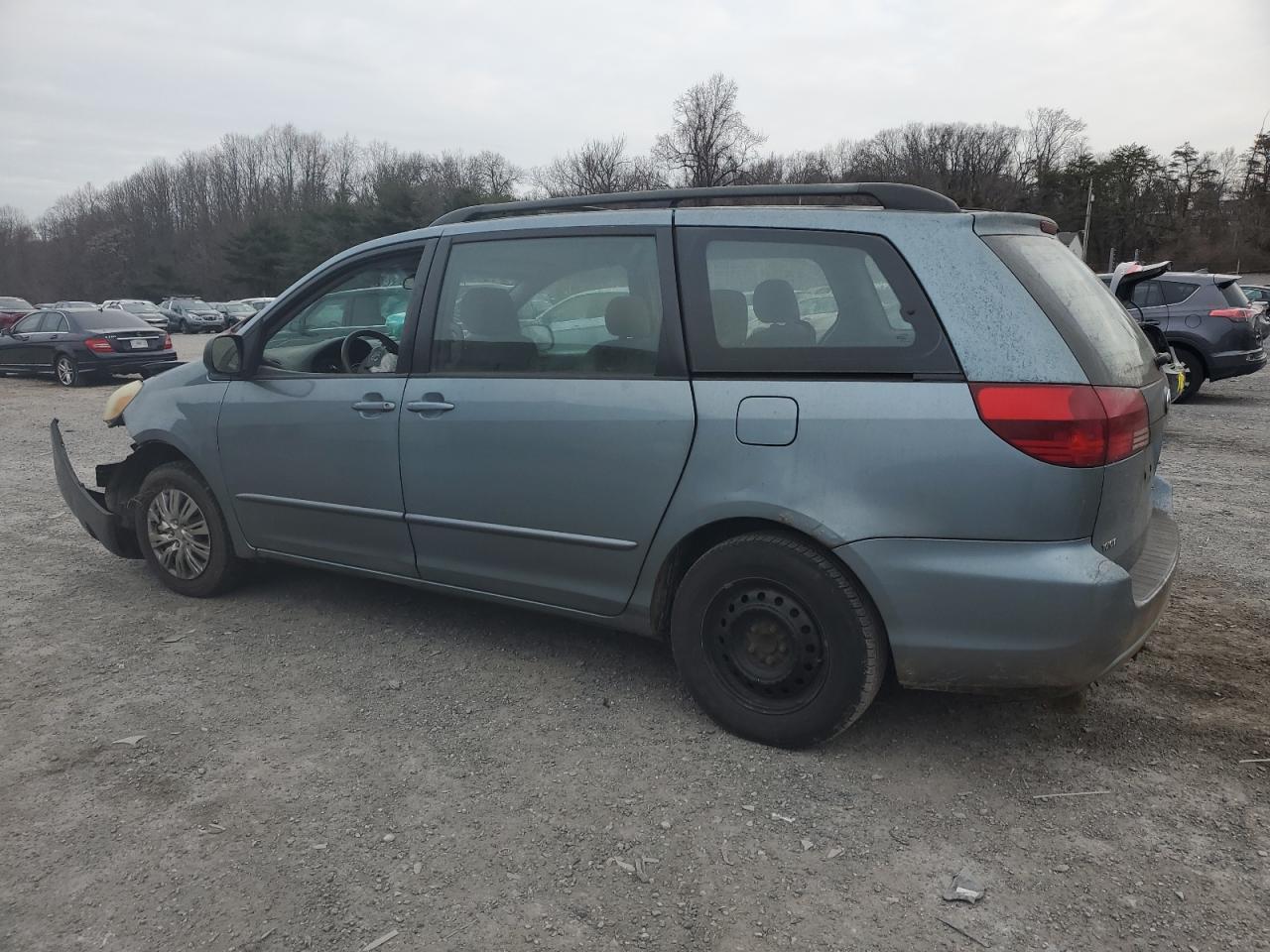 Lot #3033327846 2004 TOYOTA SIENNA CE