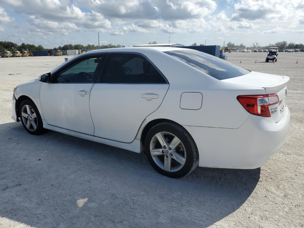 Lot #3036901631 2014 TOYOTA CAMRY L