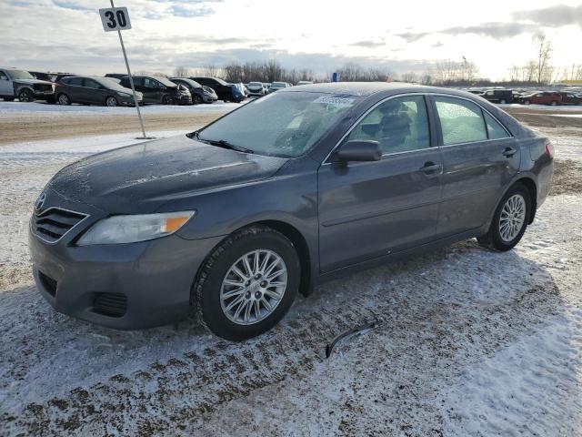 TOYOTA CAMRY BASE