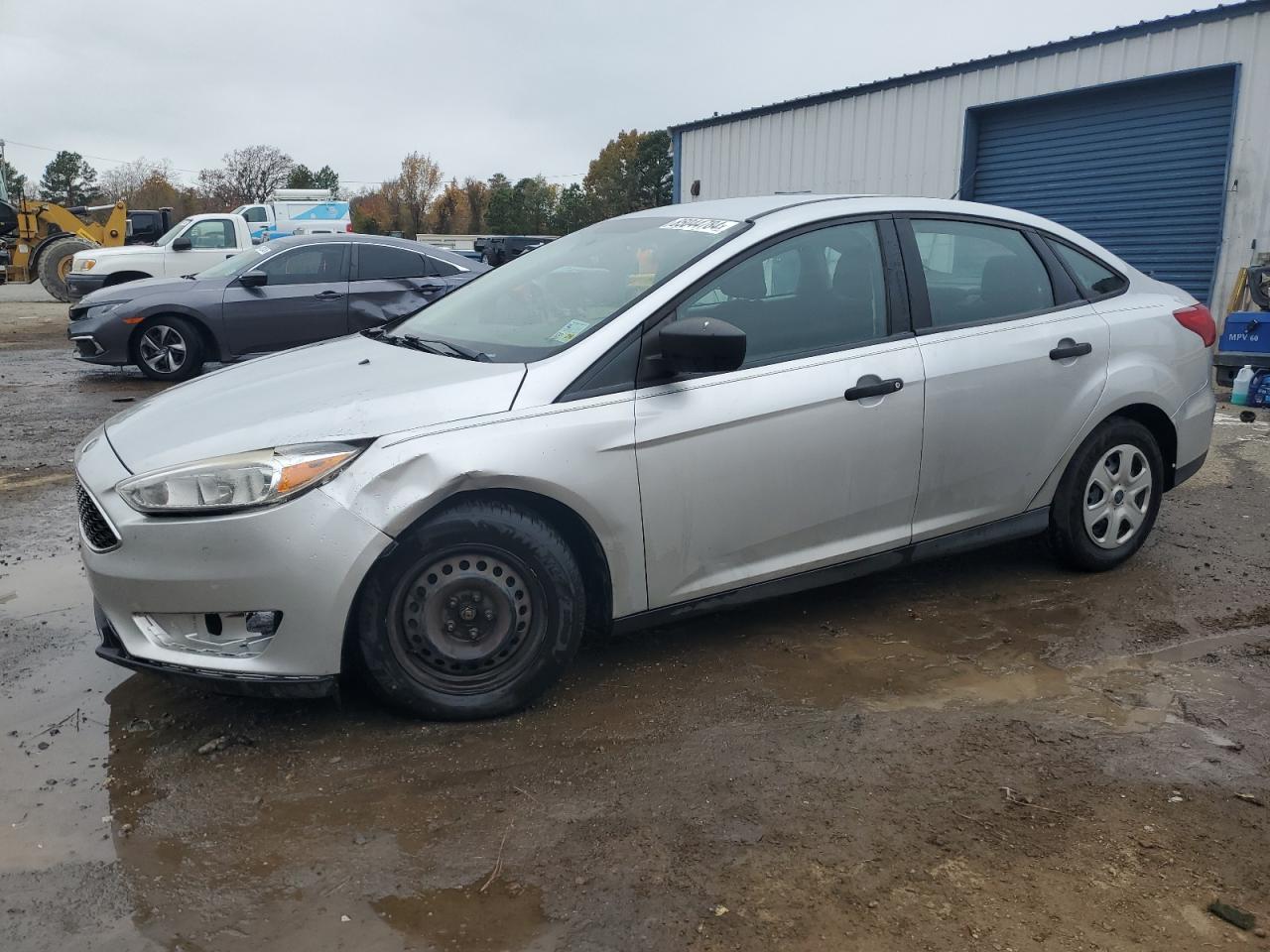 Lot #3026006006 2017 FORD FOCUS S