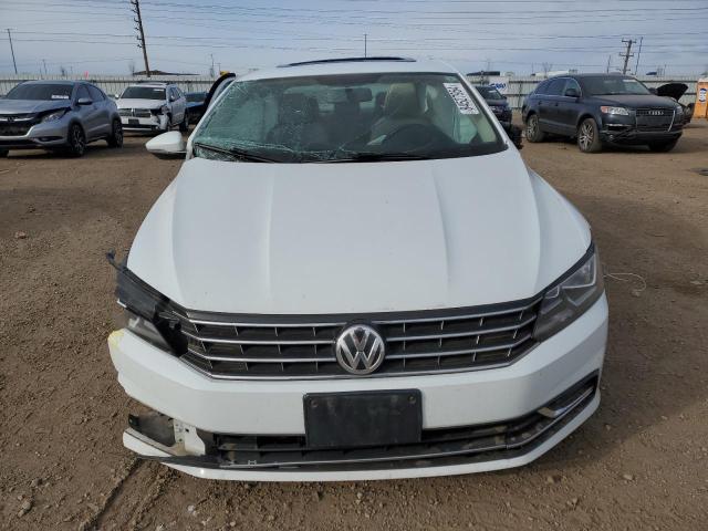 2017 VOLKSWAGEN PASSAT SE - 1VWBT7A31HC067358