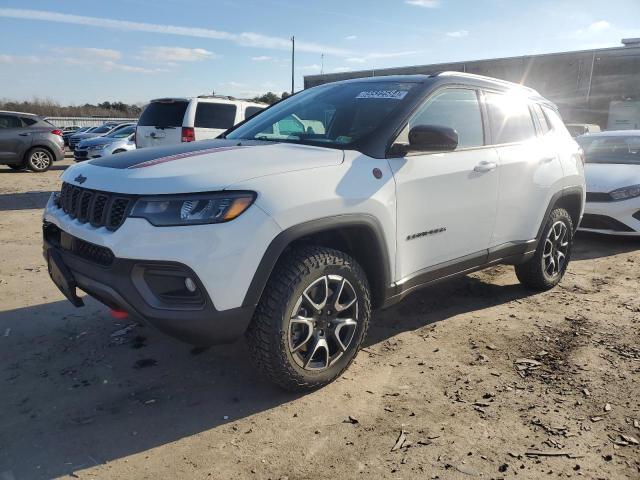 VIN 3C4NJDDN4RT144764 2024 JEEP COMPASS no.1