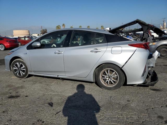 VIN JTDKARFP6H3065380 2017 TOYOTA PRIUS no.2