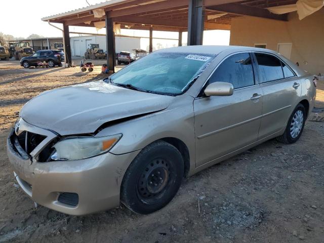 TOYOTA CAMRY BASE