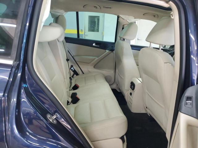 2015 VOLKSWAGEN TIGUAN S - WVGAV7AX9FW566993