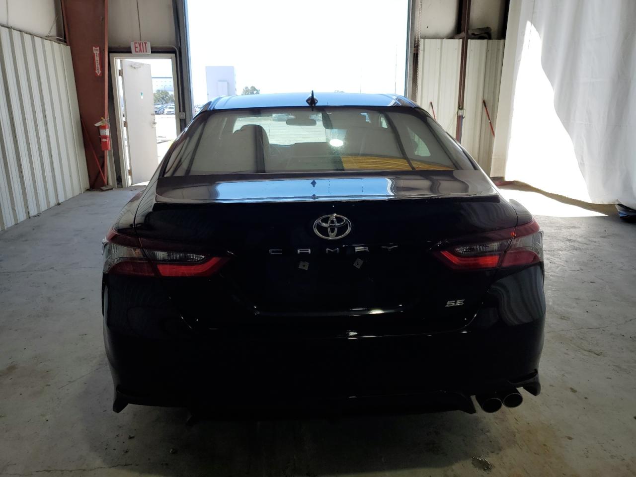 Lot #3030690100 2023 TOYOTA CAMRY SE N