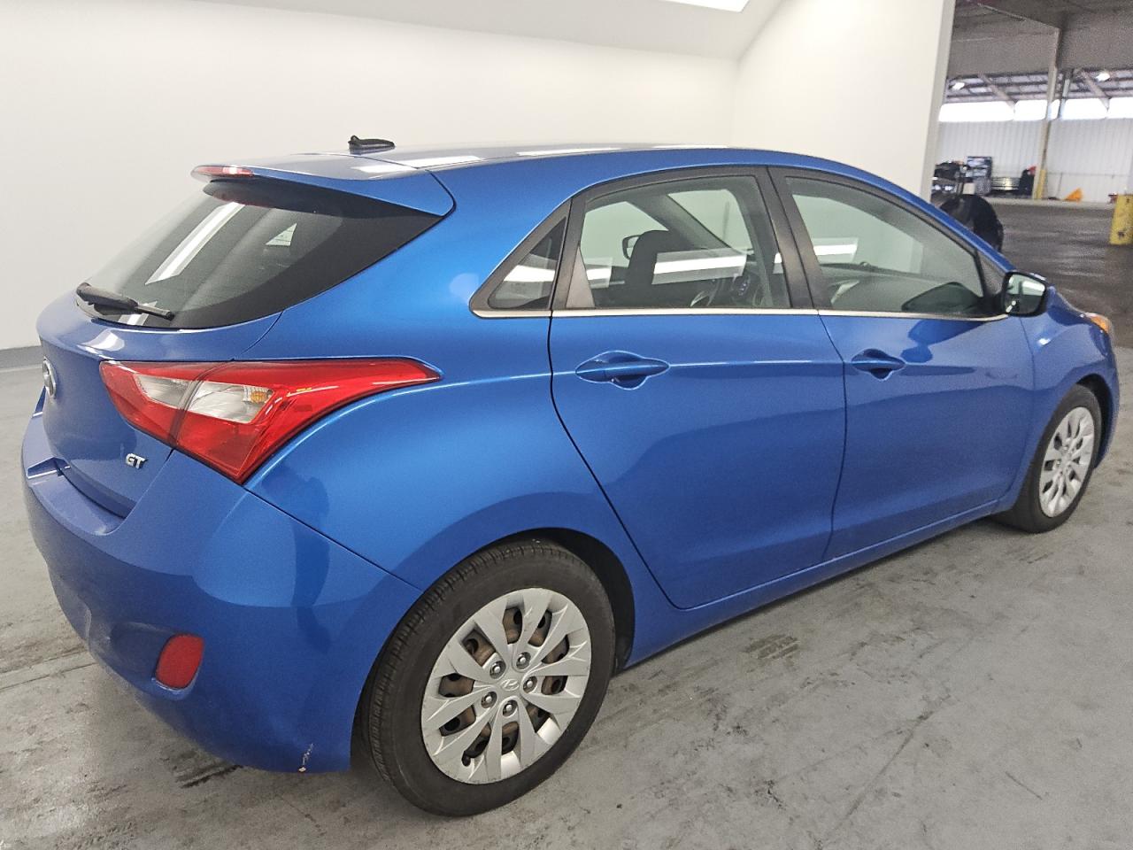 Lot #3029367694 2017 HYUNDAI ELANTRA GT