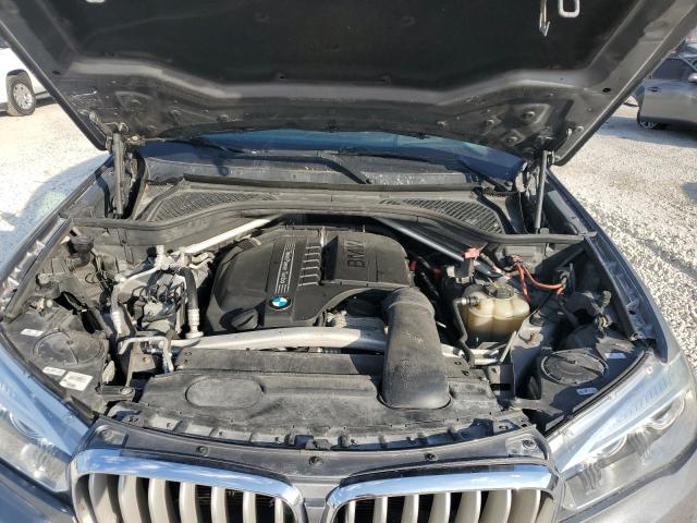 VIN 5UXKR0C58J0Y02656 2018 BMW X5 no.12