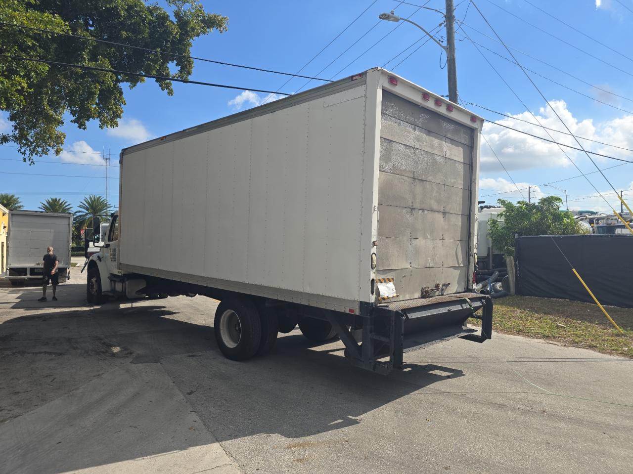 Lot #3036949725 2008 FREIGHTLINER M2 106 MED