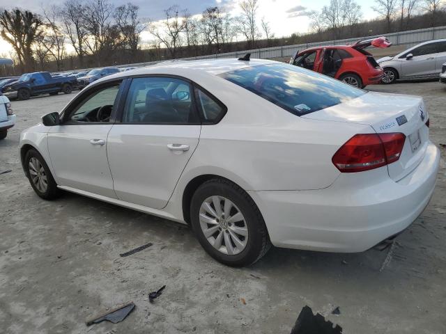 2015 VOLKSWAGEN PASSAT S - 1VWAT7A34FC013206