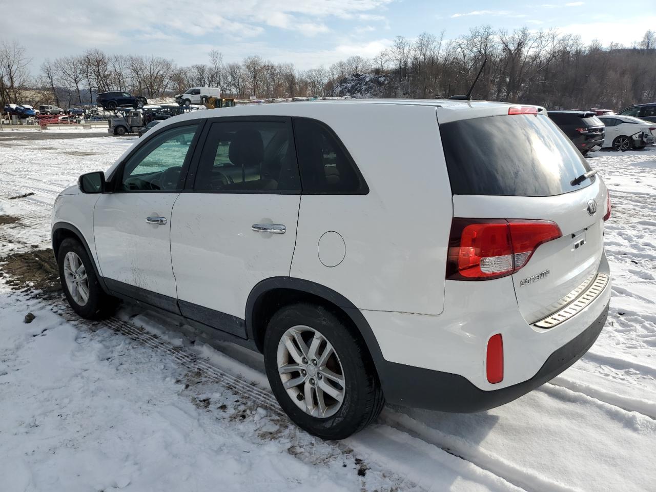 Lot #3034281087 2015 KIA SORENTO LX