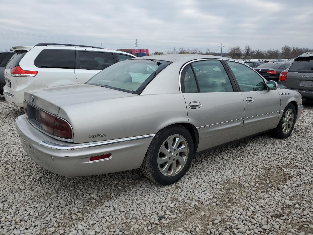 Lot #3023334313 2004 BUICK PARK AVENU