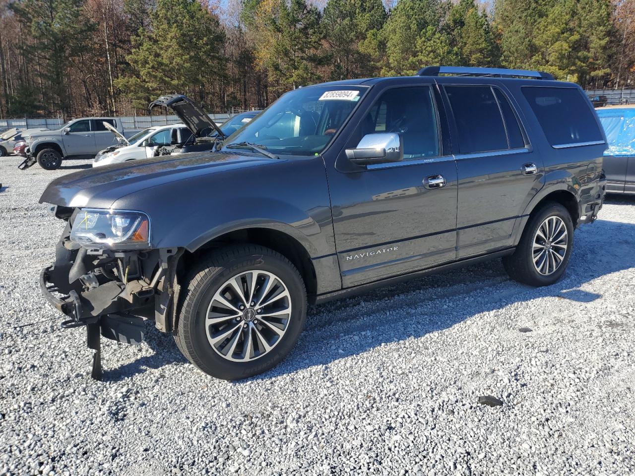 Lot #3024701609 2017 LINCOLN NAVIGATOR