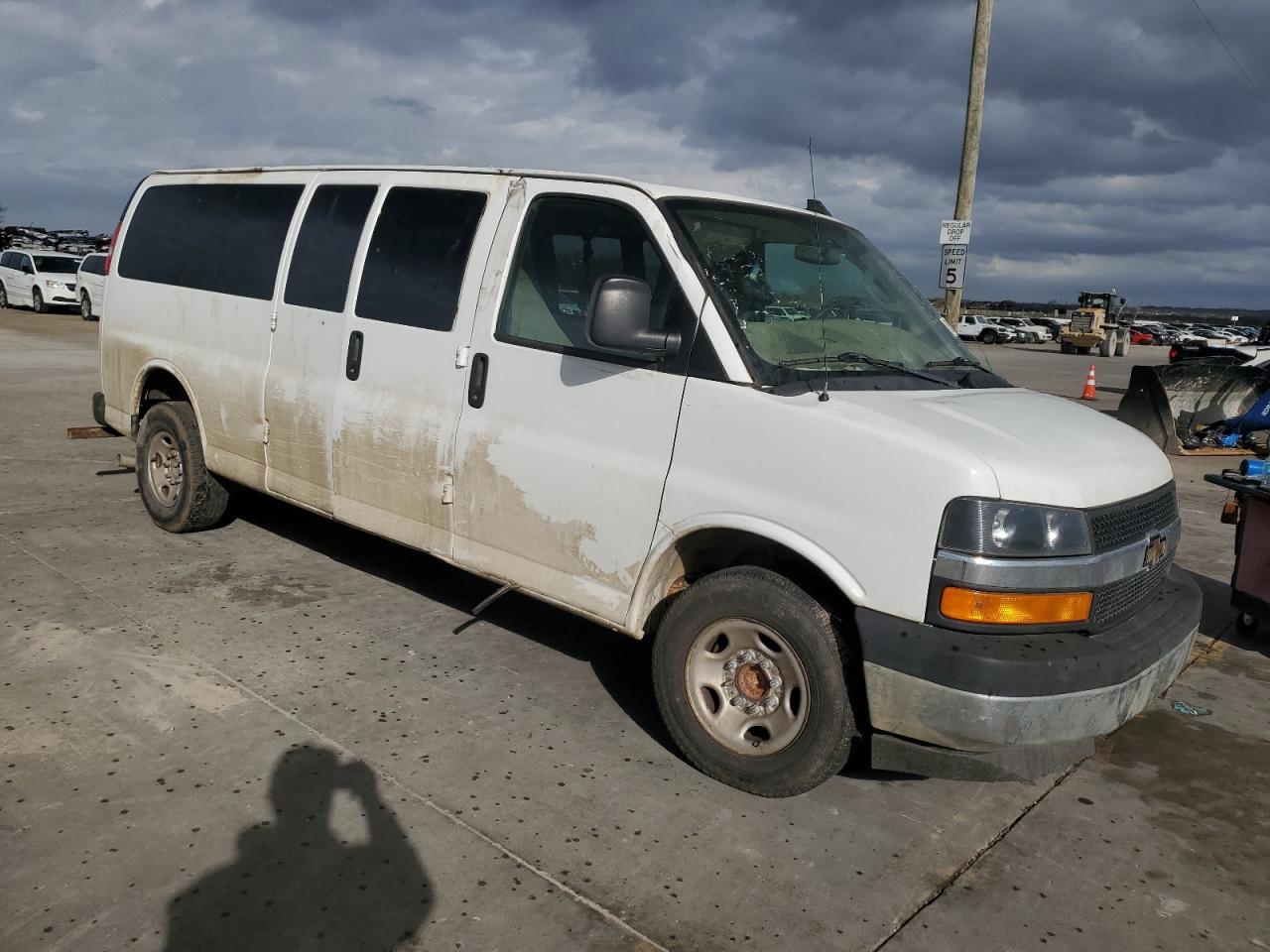 Lot #3045560639 2017 CHEVROLET EXPRESS G3