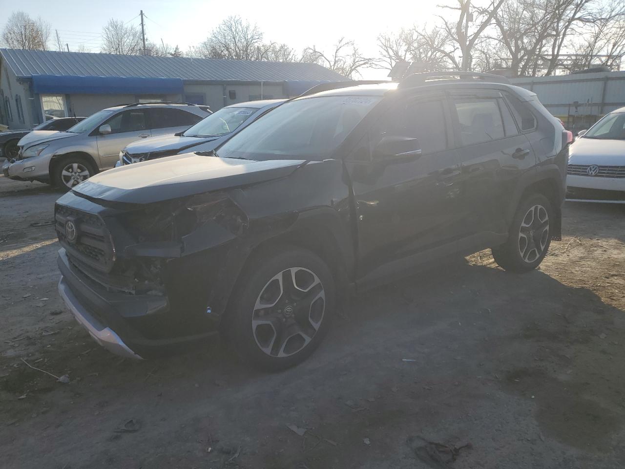  Salvage Toyota RAV4