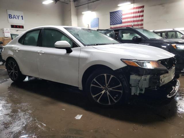 2018 TOYOTA CAMRY L - 4T1B11HK7JU031088