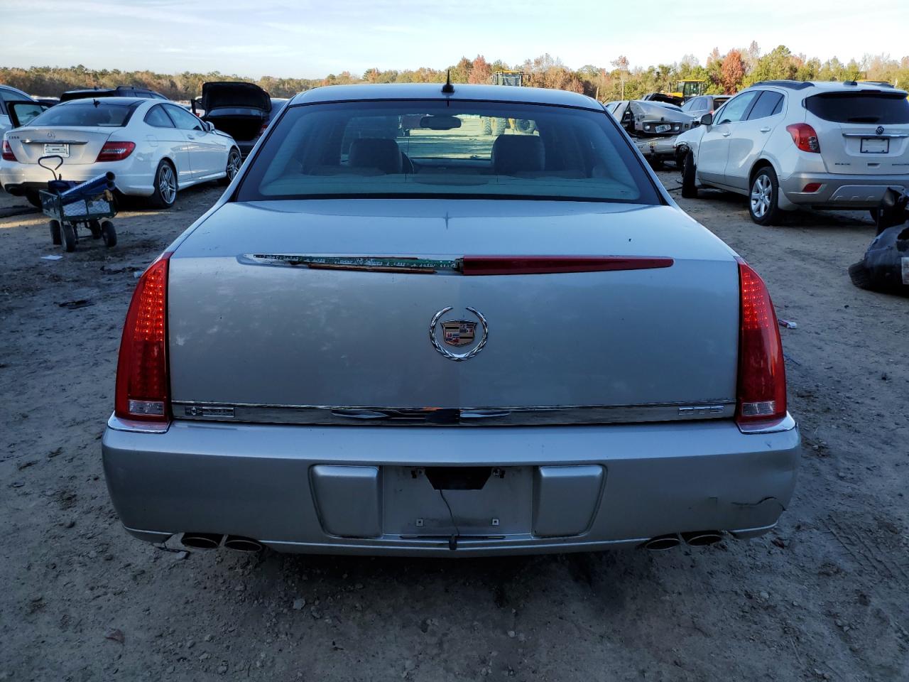 Lot #3025802320 2006 CADILLAC DTS