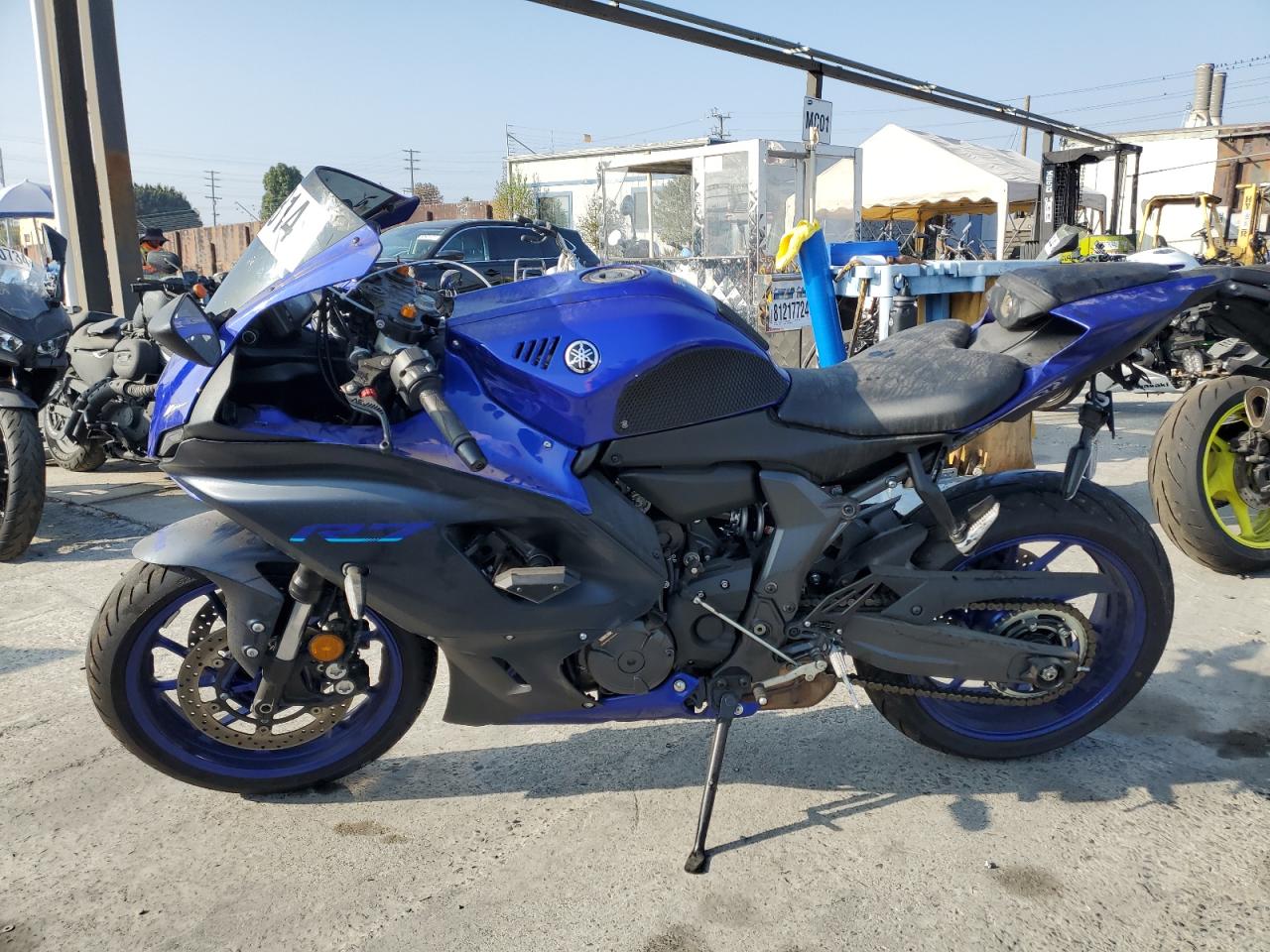 Lot #3049818113 2023 YAMAHA YZFR7