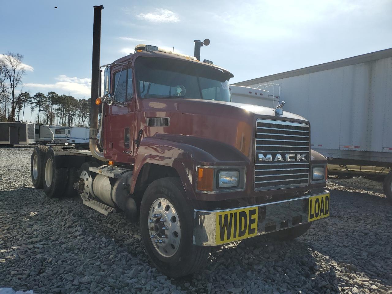 Lot #3044632234 1998 MACK 600 CH600