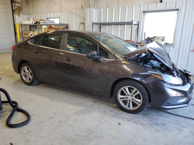 Vin: 1g1be5sm2h7143227, lot: 50269255, chevrolet cruze lt 20174