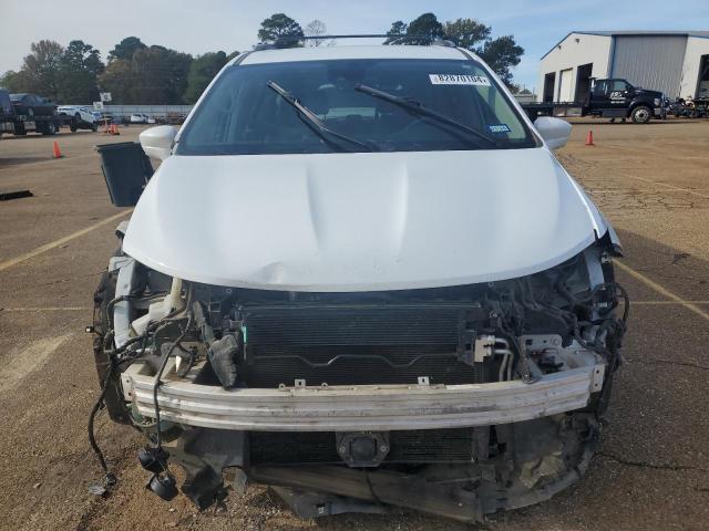 2018 CHRYSLER PACIFICA T - 2C4RC1EG3JR121056