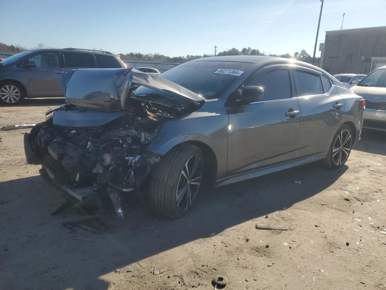  Salvage Nissan Sentra