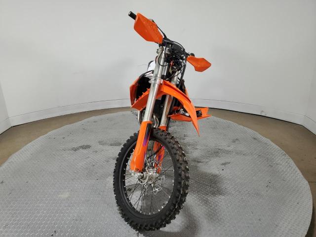 KTM ENDURO 2024 two tone enduro gas VBKEXG409RM131940 photo #3