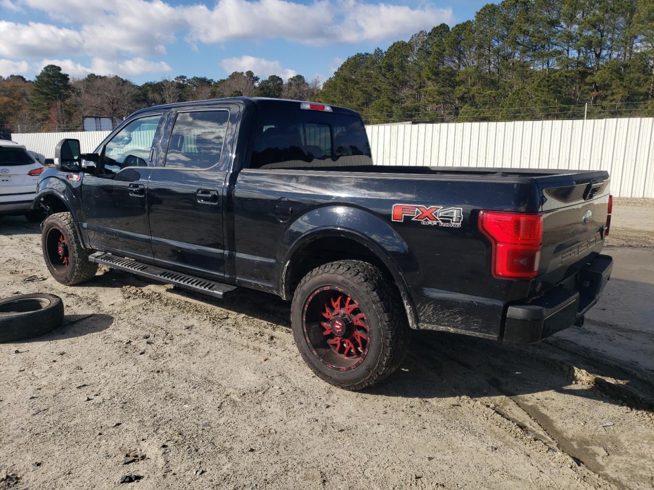 FORD F-150 SUPERCREW