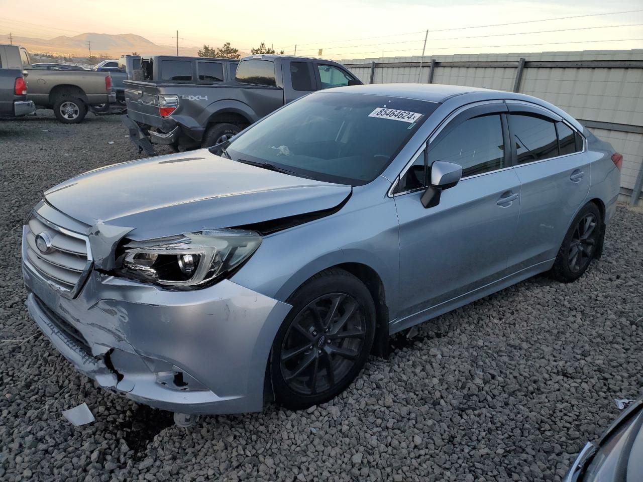  Salvage Subaru Legacy