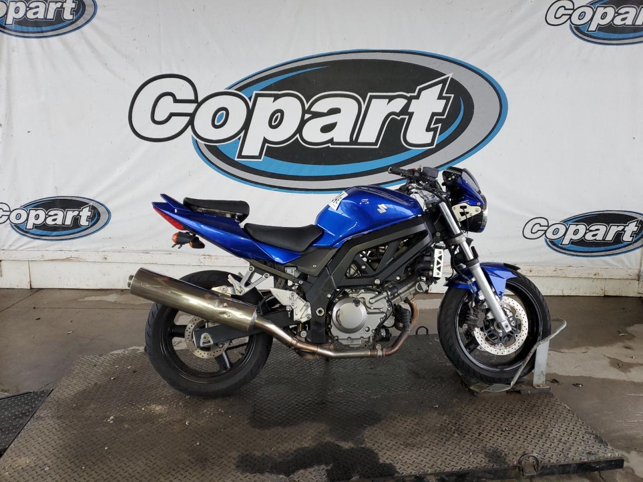 Lot #3045775652 2005 SUZUKI SV650