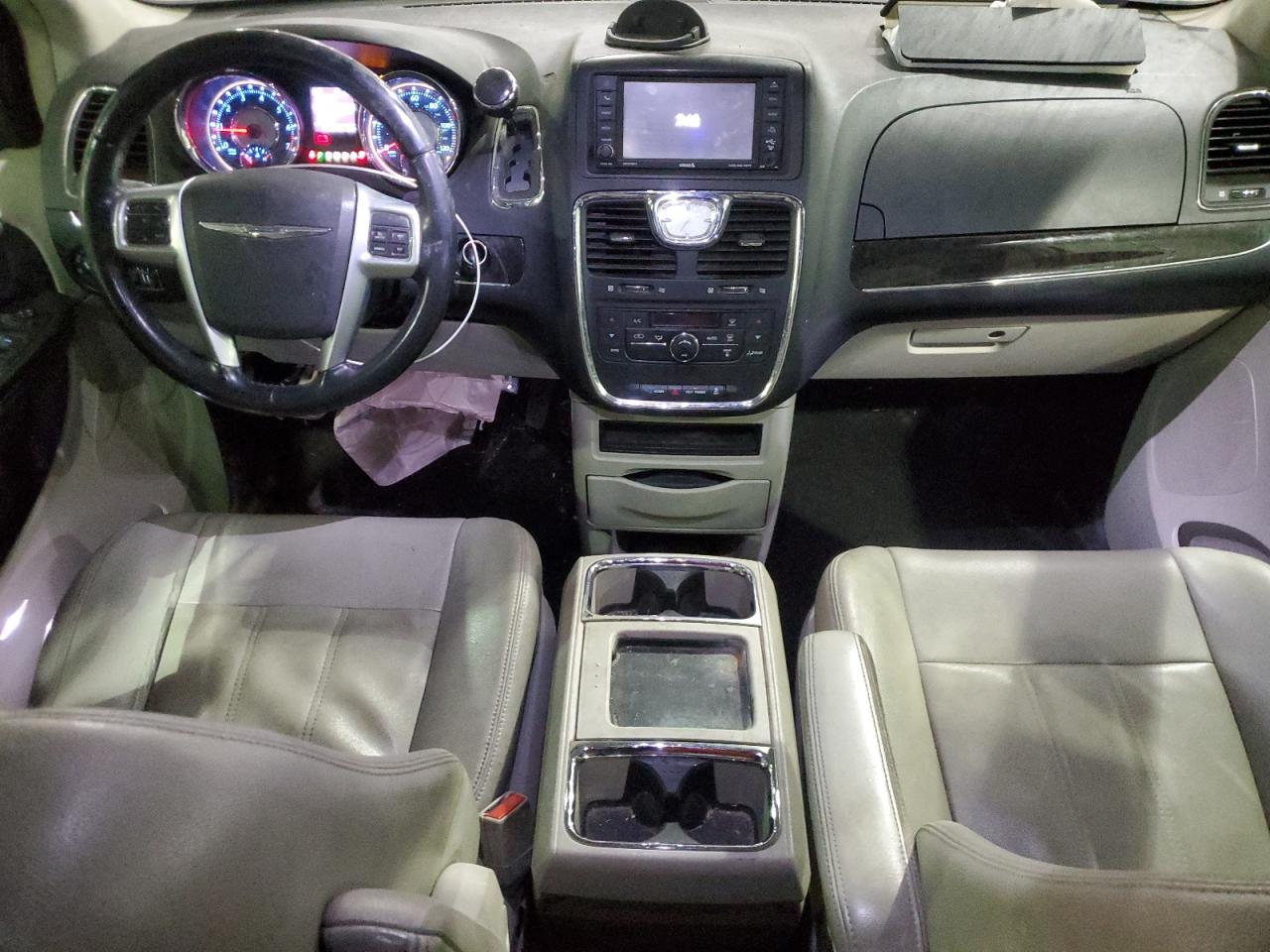 CHRYSLER TOWN & COUNTRY TOURING