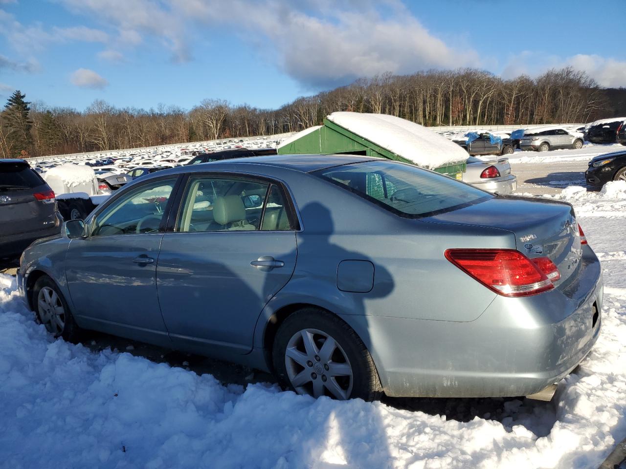 Lot #3052394602 2007 TOYOTA AVALON XL