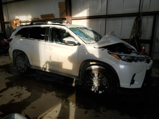 2019 TOYOTA HIGHLANDER 5TDJZRFH3KS572899