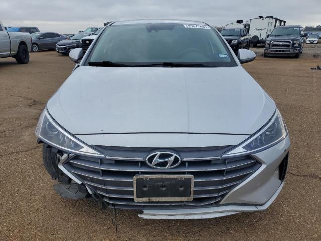 2019 HYUNDAI ELANTRA SE - KMHD84LF4KU756004