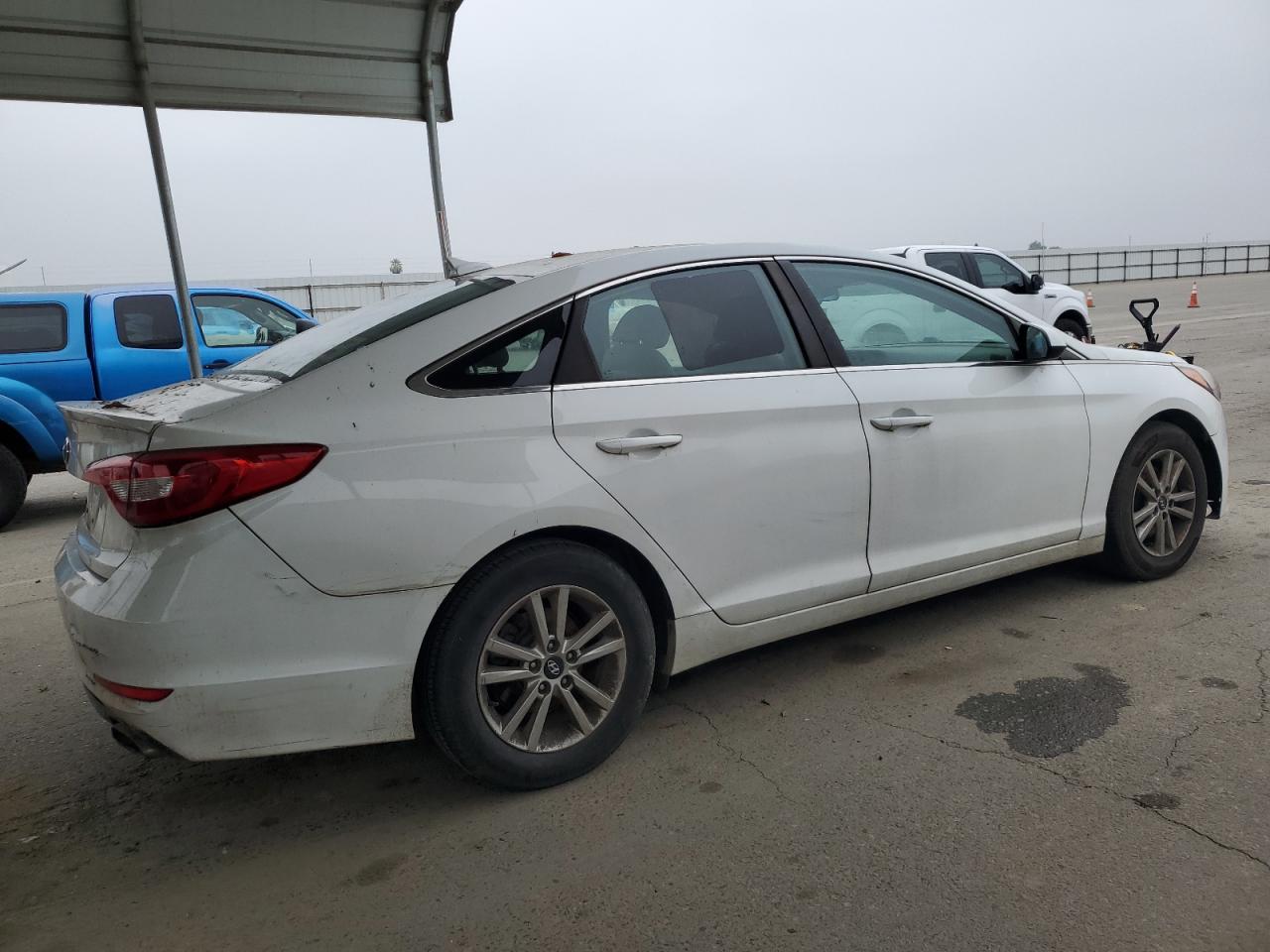 Lot #3030611101 2017 HYUNDAI SONATA SE