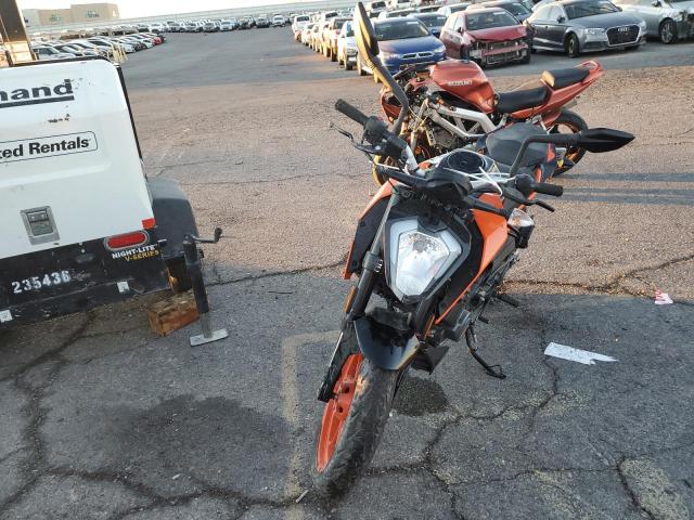 2023 KTM 200 DUKE MD2JPC400PC020554