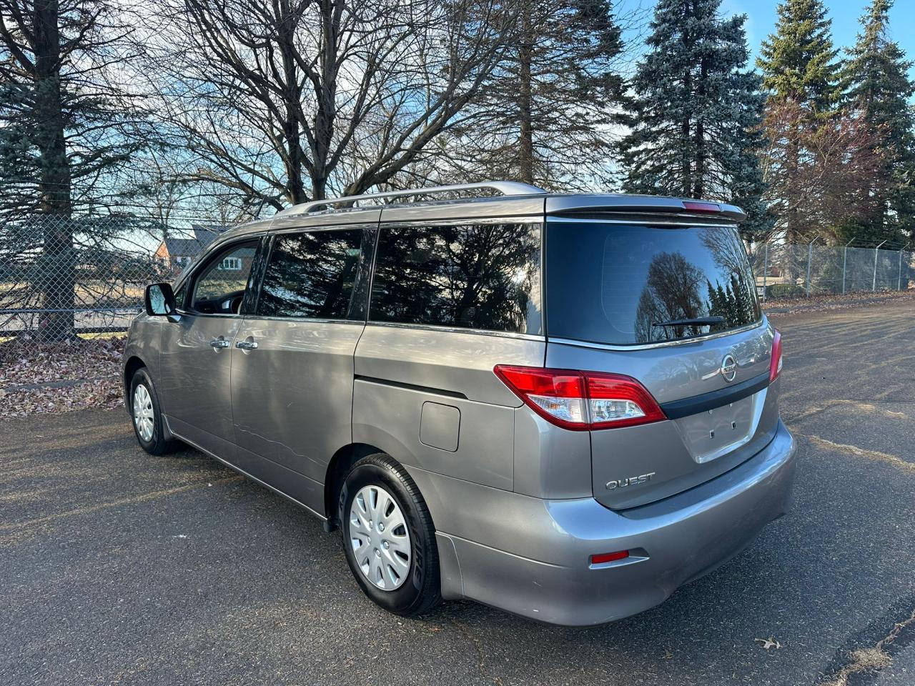 Lot #3045384095 2013 NISSAN QUEST S