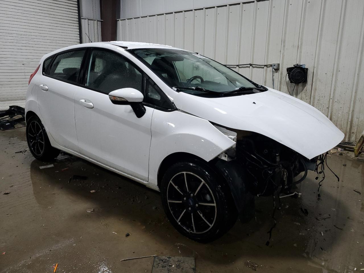 Lot #3033361821 2015 FORD FIESTA SE