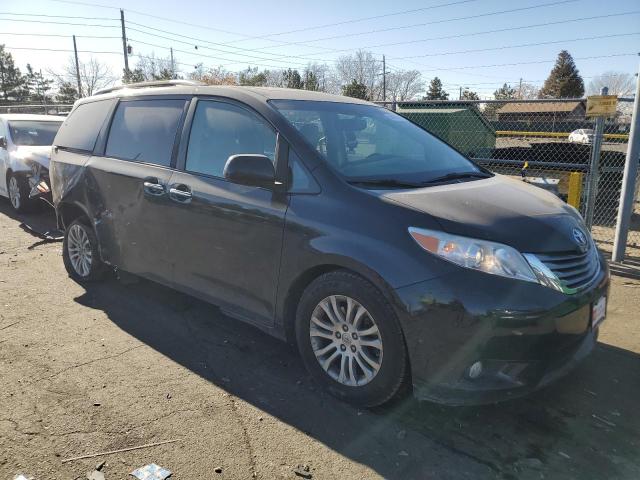 2016 TOYOTA SIENNA XLE - 5TDYK3DC4GS702669