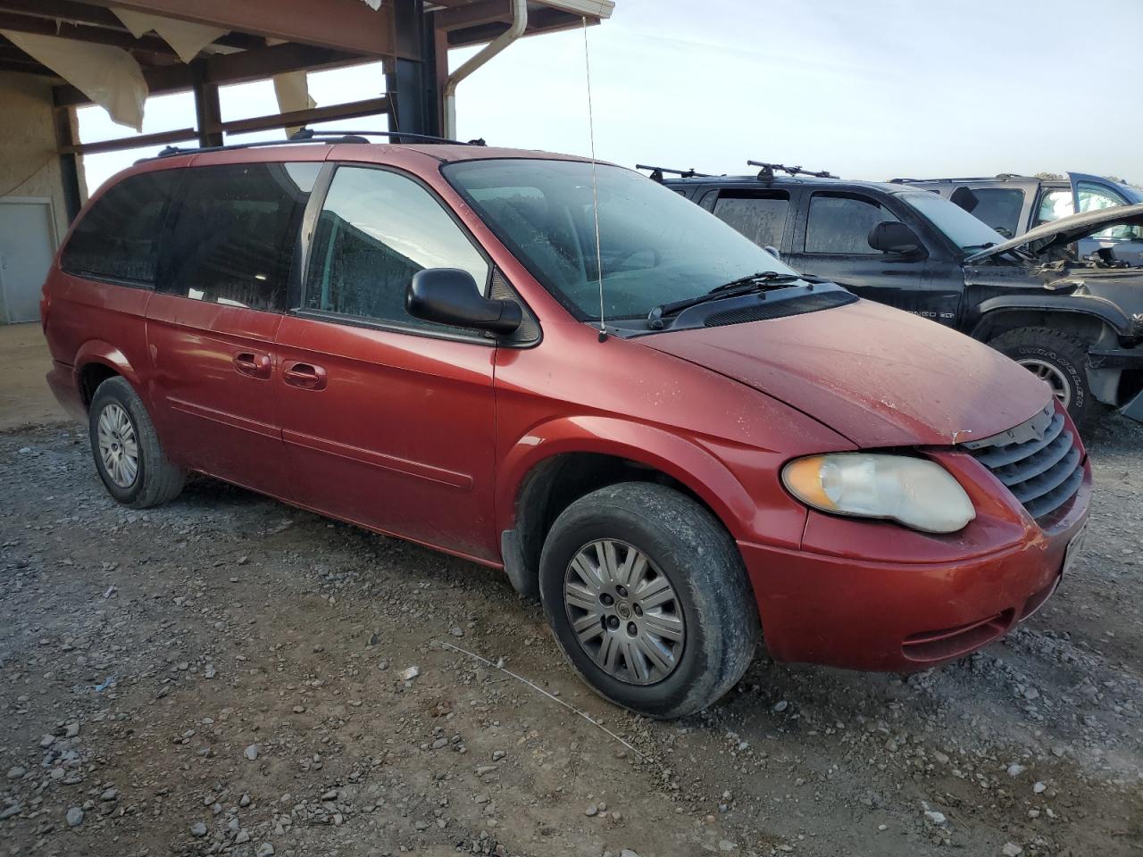 Lot #3028542935 2006 CHRYSLER TOWN & COU