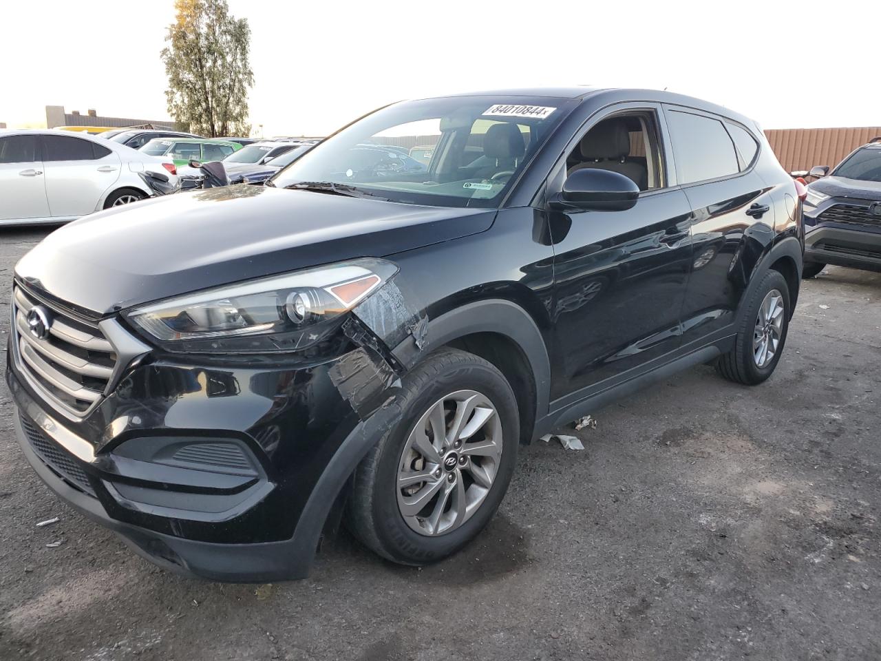 Lot #3028591939 2018 HYUNDAI TUCSON SE