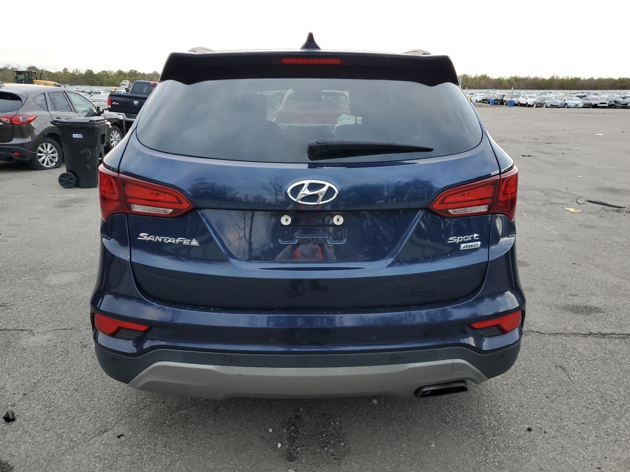 Lot #3034284145 2017 HYUNDAI SANTA FE S