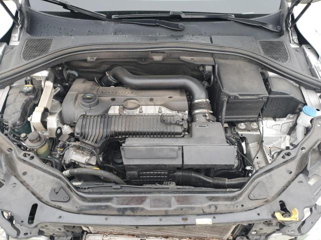 2016 VOLVO XC60 T5 PR - YV4612RK6G2839511