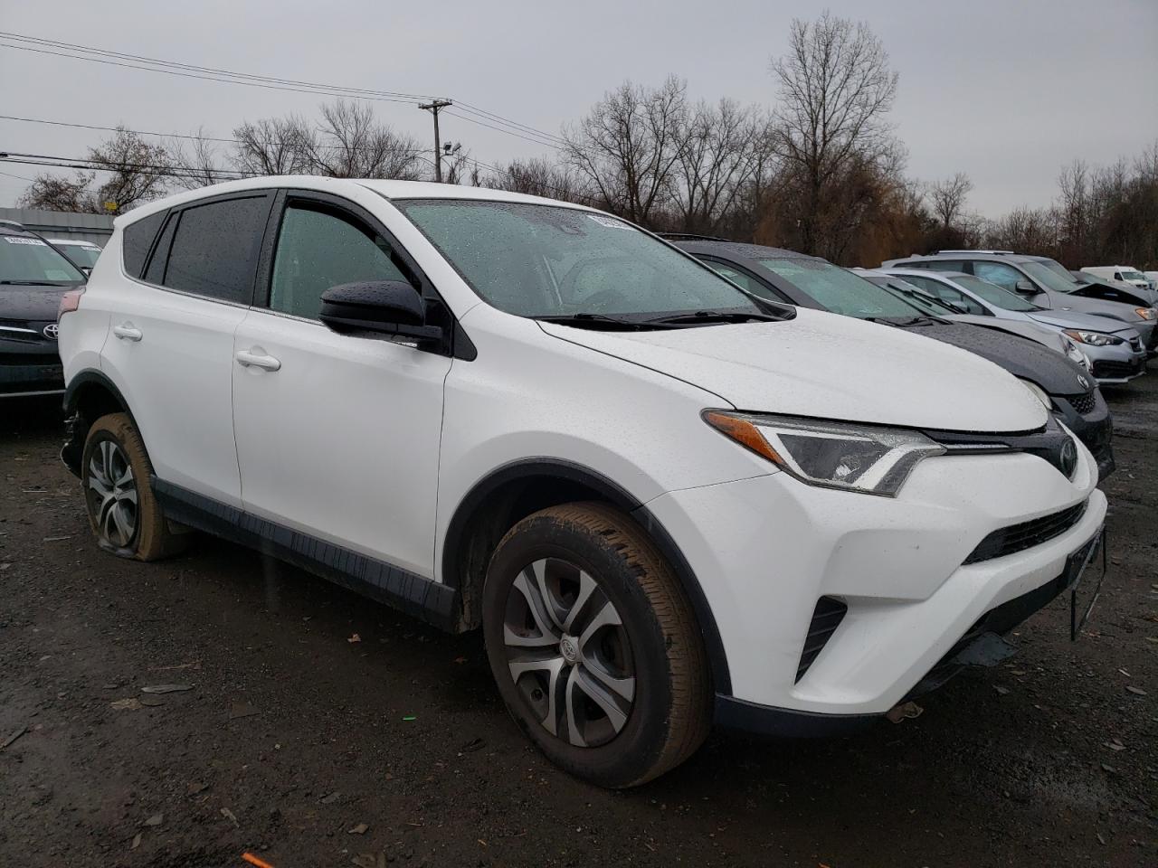 Lot #3030408469 2018 TOYOTA RAV4 LE