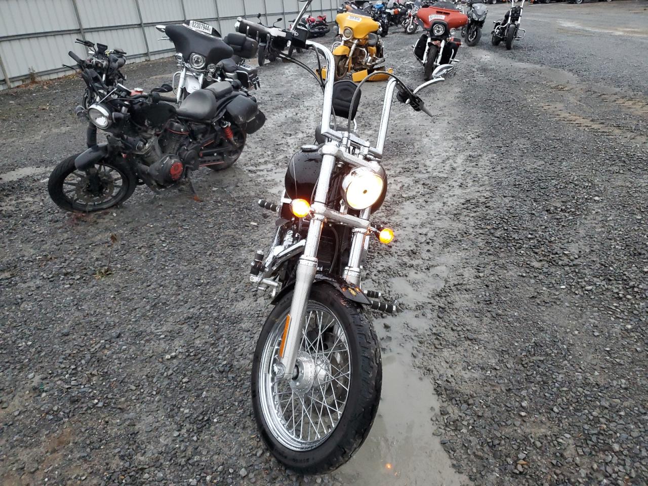 Lot #3037721649 2012 HARLEY-DAVIDSON FXDC DYNA