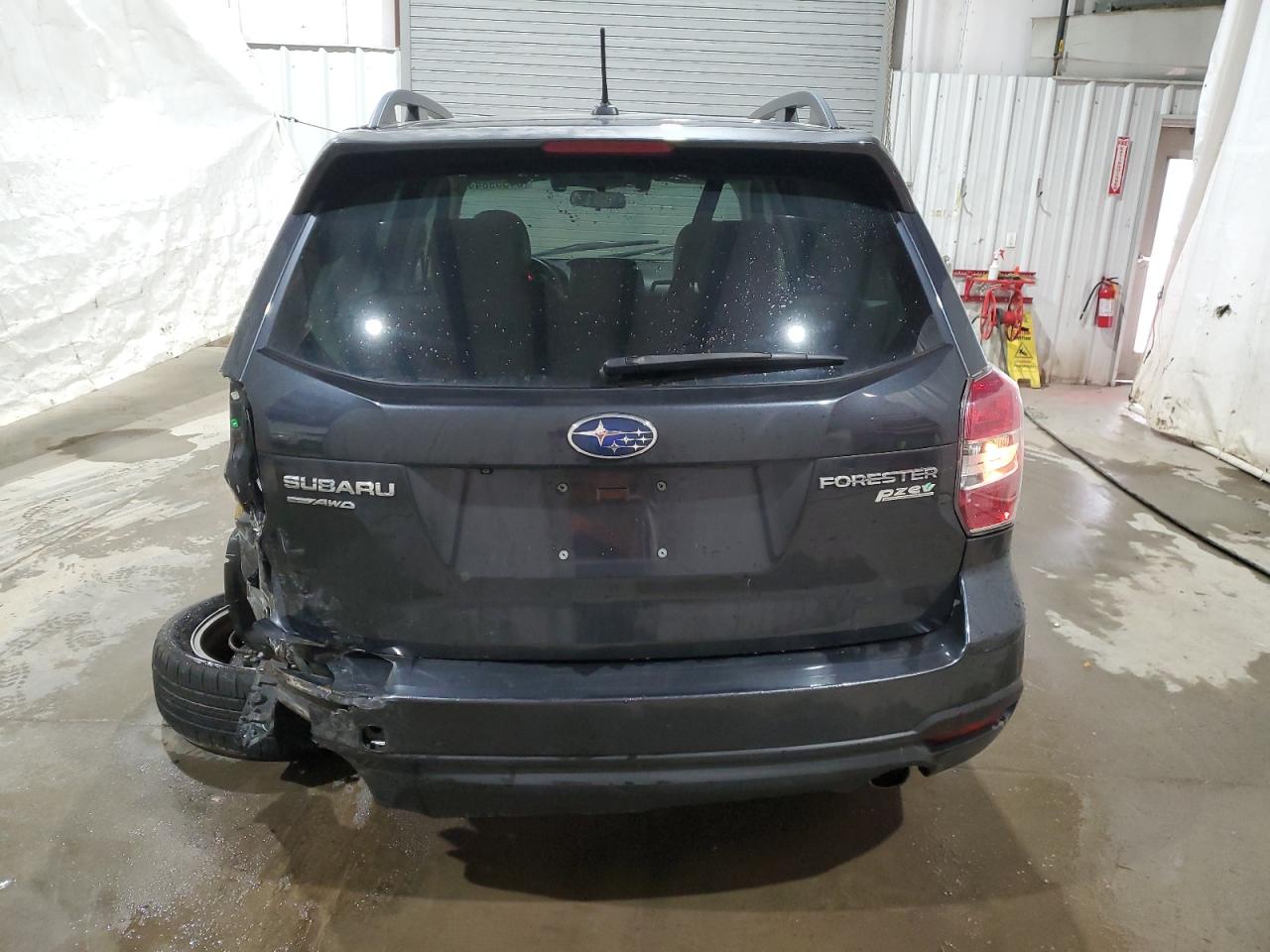 Lot #3034281139 2015 SUBARU FORESTER 2