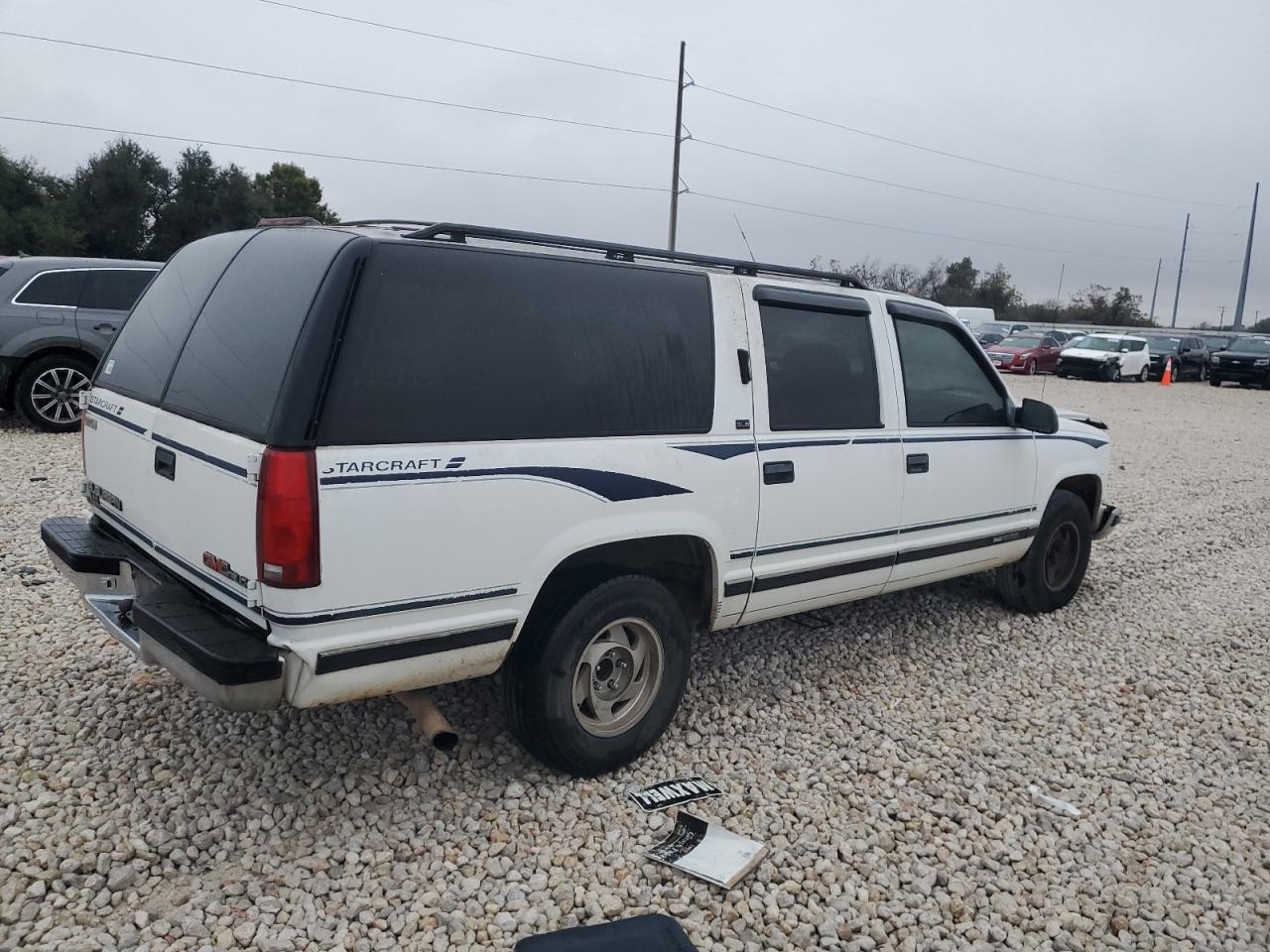 Lot #3036874053 1996 GMC SUBURBAN C