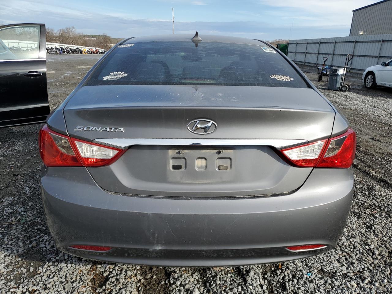 Lot #3034421727 2012 HYUNDAI SONATA GLS